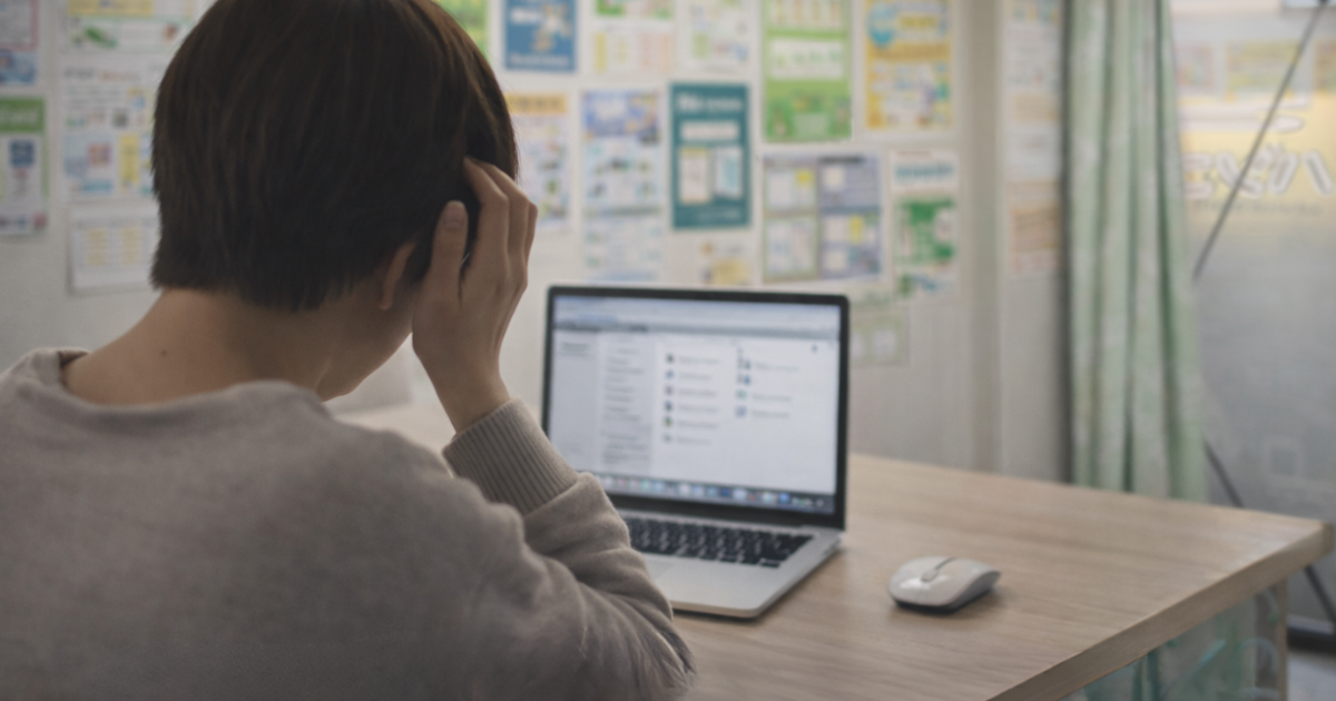 パソコン教室で学習を始めた初心者のイメージ